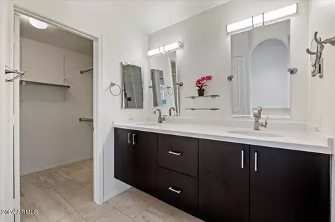 3856 E Grandview Rd, Phoenix, AZ 85032 photo 10