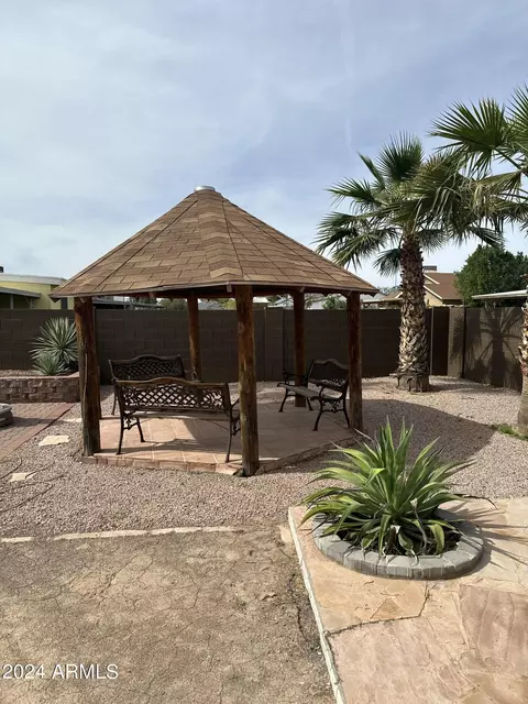 Exterior - 754 E Huber St, Mesa, AZ 85203 photo 10 of 17