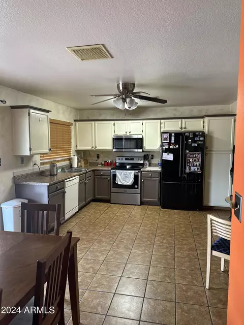 Kitchen - 754 E Huber St, Mesa, AZ 85203 photo 2 of 4