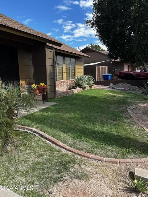 Exterior - 754 E Huber St, Mesa, AZ 85203 photo 6 of 17