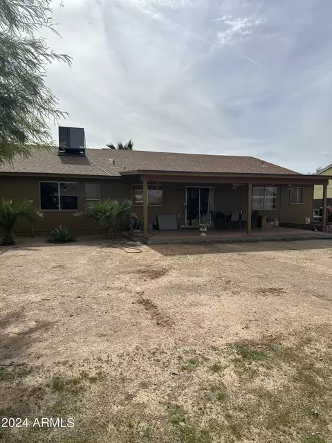 Exterior - 754 E Huber St, Mesa, AZ 85203 photo 12 of 17