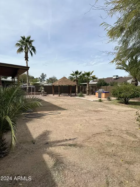 Exterior - 754 E Huber St, Mesa, AZ 85203 photo 11 of 17