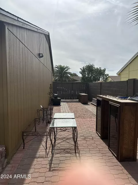 Exterior - 754 E Huber St, Mesa, AZ 85203 photo 7 of 17