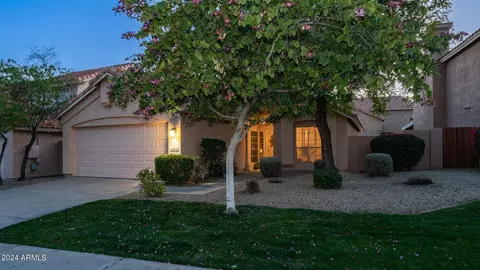 16642 S 33rd St, Phoenix, AZ 85048