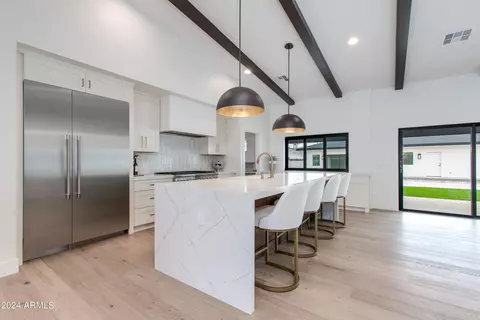 303 E Tuckey Ln, Phoenix, AZ 85012 photo 5
