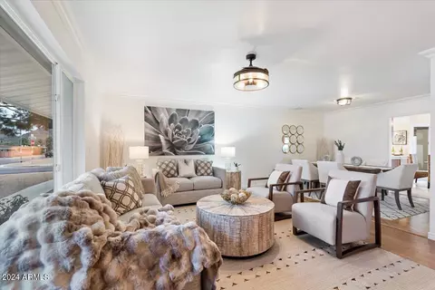 Living - 10022 N 26th St, Phoenix, AZ 85028 photo 3 of 6