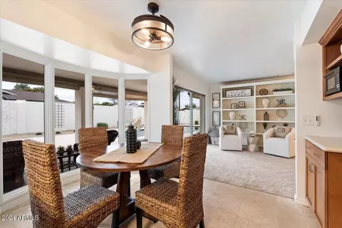 Dining - 10022 N 26th St, Phoenix, AZ 85028 photo 4 of 4