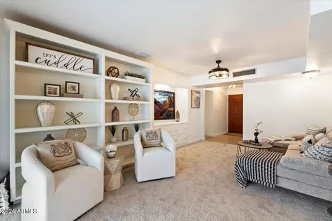 Living - 10022 N 26th St, Phoenix, AZ 85028 photo 5 of 6