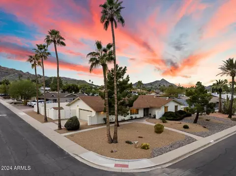 View/Area - 10022 N 26th St, Phoenix, AZ 85028 photo 2 of 2