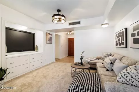 Living - 10022 N 26th St, Phoenix, AZ 85028 photo 6 of 6