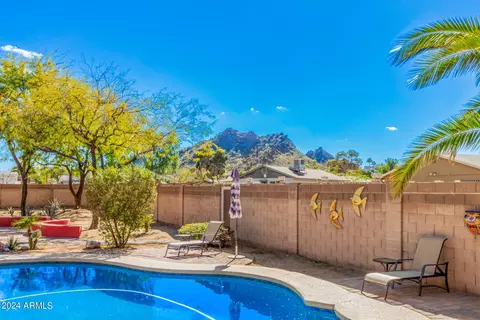 2323 E Shaw Butte Dr, Phoenix, AZ 85028 photo 25