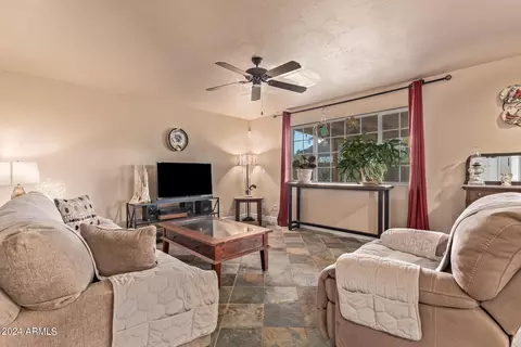 2323 E Shaw Butte Dr, Phoenix, AZ 85028 photo 6