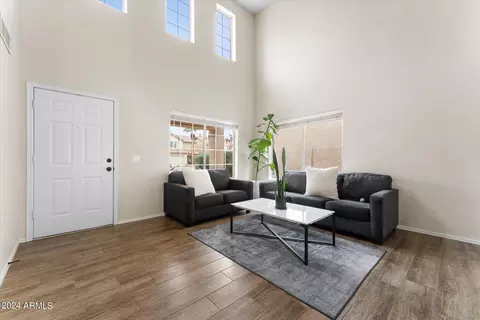 Living - 4227 E Bighorn Ave, Phoenix, AZ 85044 photo 2 of 9