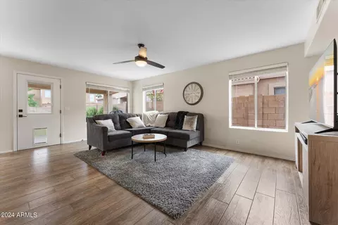 Living - 4227 E Bighorn Ave, Phoenix, AZ 85044 photo 4 of 9