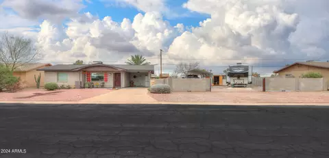 9011 W Pineveta Dr, Arizona City, AZ 85123