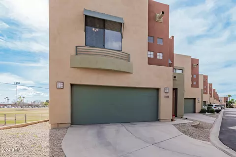 7601 E Roosevelt St #1009, Scottsdale, AZ 85257