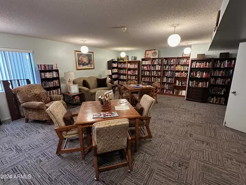 Dining - 3033 E Devonshire Ave #3010, Phoenix, AZ 85016 photo 1 of 2