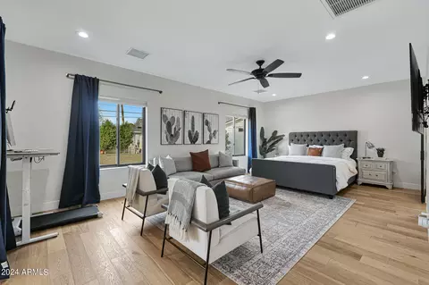 4008 E Avalon Dr, Phoenix, AZ 85018 photo 9