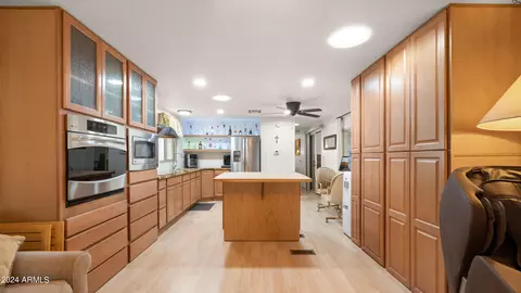 351 N Meridian Rd #2, Apache Junction, AZ 85120 photo 4
