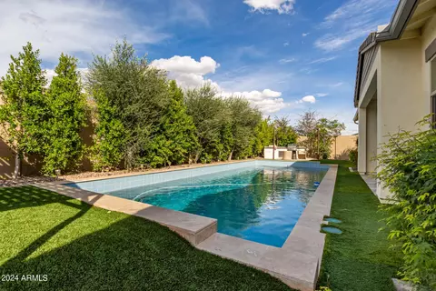 Exterior - 1452 E Blue Ridge Way, Gilbert, AZ 85298 photo 14 of 27