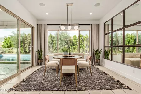 Dining - 1452 E Blue Ridge Way, Gilbert, AZ 85298 photo 3 of 3