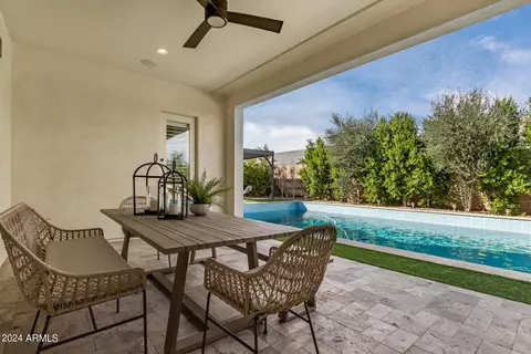 Exterior - 1452 E Blue Ridge Way, Gilbert, AZ 85298 photo 13 of 27