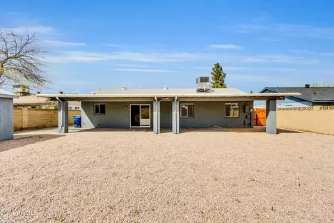 Exterior - 233 E Oxford Dr, Tempe, AZ 85283 photo 7 of 9