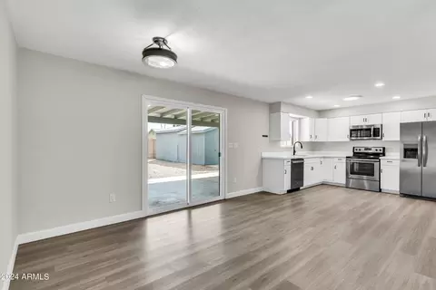 Kitchen - 233 E Oxford Dr, Tempe, AZ 85283 photo 1 of 6