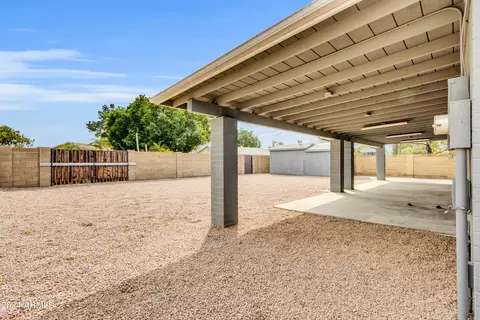 Exterior - 233 E Oxford Dr, Tempe, AZ 85283 photo 5 of 9