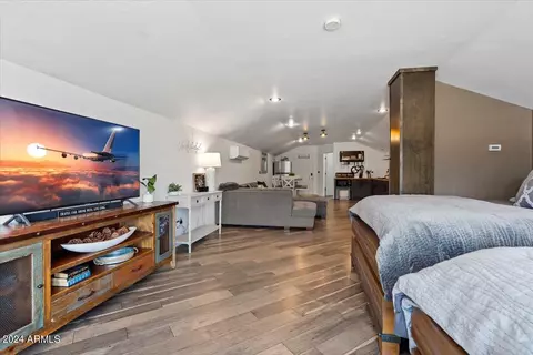 Bedroom - 2841 Thunderbolt Cir, Overgaard, AZ 85933 photo 11 of 11