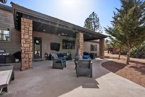 Exterior - 2841 Thunderbolt Cir, Overgaard, AZ 85933 photo 14 of 22