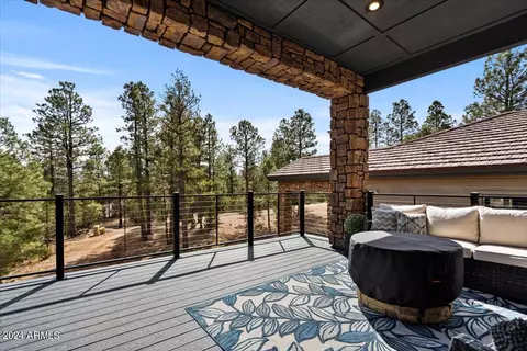 Exterior - 2841 Thunderbolt Cir, Overgaard, AZ 85933 photo 6 of 22