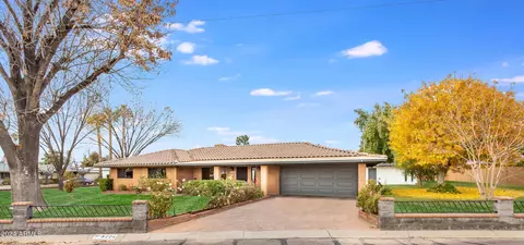 6225 N 14th Pl, Phoenix, AZ 85014