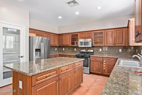 3127 E Ivanhoe St, Gilbert, AZ 85295 photo 3