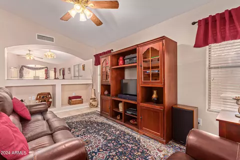 Living - 9420 E Olla Ave, Mesa, AZ 85212 photo 3 of 5