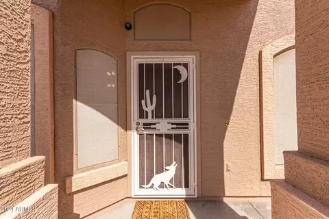 Exterior - 9420 E Olla Ave, Mesa, AZ 85212 photo 3 of 10