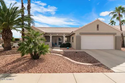 15421 W Gunsight Dr W, Sun City West, AZ 85375
