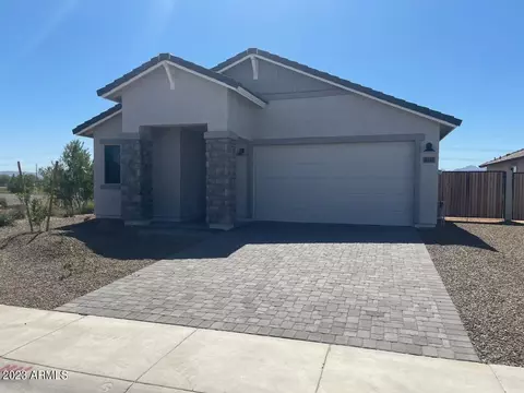 8411 W Encinas Ln, Tolleson, AZ 85353