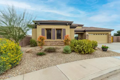 1876 E Glacier Pl, Chandler, AZ 85249