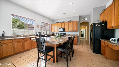 Kitchen - 10256 E Posada Ave, Mesa, AZ 85212 photo 2 of 7