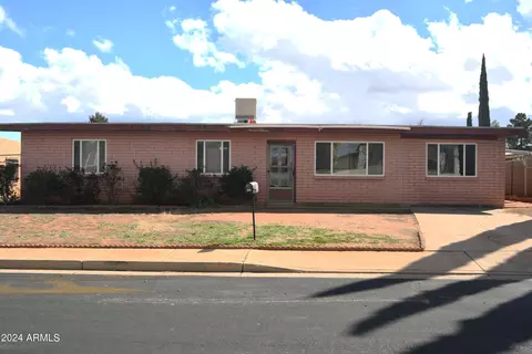 300 Highland Dr, Sierra Vista, AZ 85635