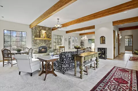 Living - 931 E Highline Dr, Payson, AZ 85541 photo 1 of 5