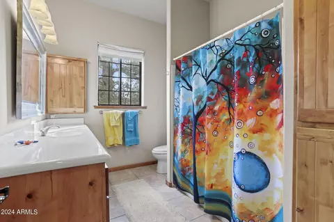 Bath - 931 E Highline Dr, Payson, AZ 85541 photo 2 of 7