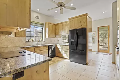 Kitchen - 931 E Highline Dr, Payson, AZ 85541 photo 1 of 5