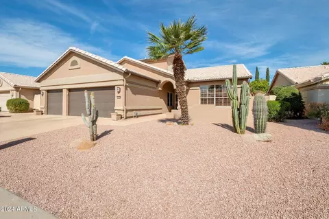 15654 W Piccadilly Rd, Goodyear, AZ 85395