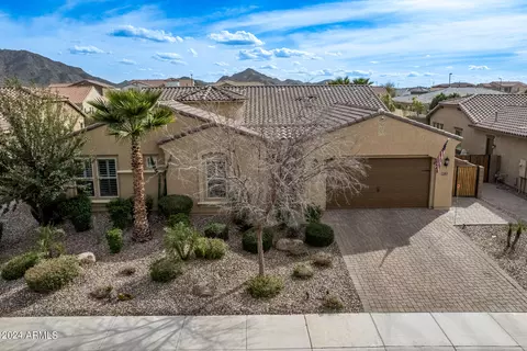 Exterior - 2365 Everglade Ln, Gilbert, AZ 85298 photo 2 of 20
