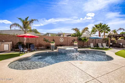 Exterior - 2365 Everglade Ln, Gilbert, AZ 85298 photo 7 of 20