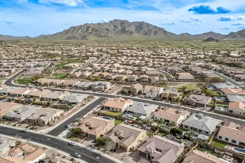 View/Area - 2365 Everglade Ln, Gilbert, AZ 85298 photo 6 of 11