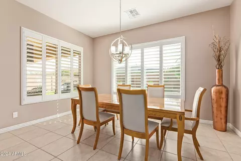 Dining - 2365 Everglade Ln, Gilbert, AZ 85298 photo 2 of 2