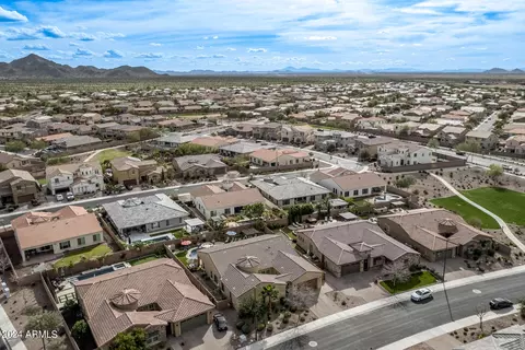 View/Area - 2365 Everglade Ln, Gilbert, AZ 85298 photo 5 of 11